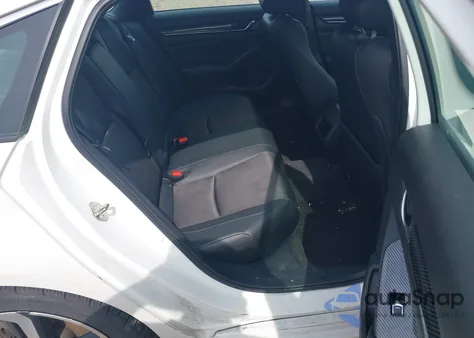 2019 Honda Accord Sport z USA, uszkodzony, nr VIN 1HGCV1F37KA009251